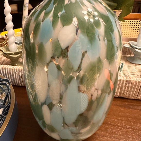 Elegant Green and Blue Glass Vase - Picture 1 of 3